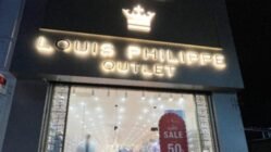 Louis Philippe Store, Gajraula